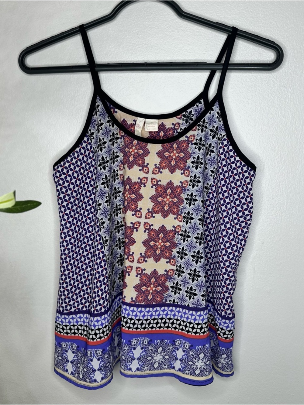 Shrinking Violet Tank Top Size Small